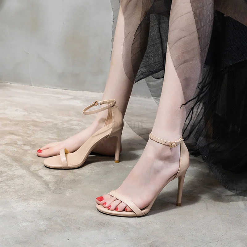 Sandalias De Mujer Summer New Black Elegant Wan Heeled Shoe Thin Heel Sexy Simple Allmah Soft Leather Shoe Z250304