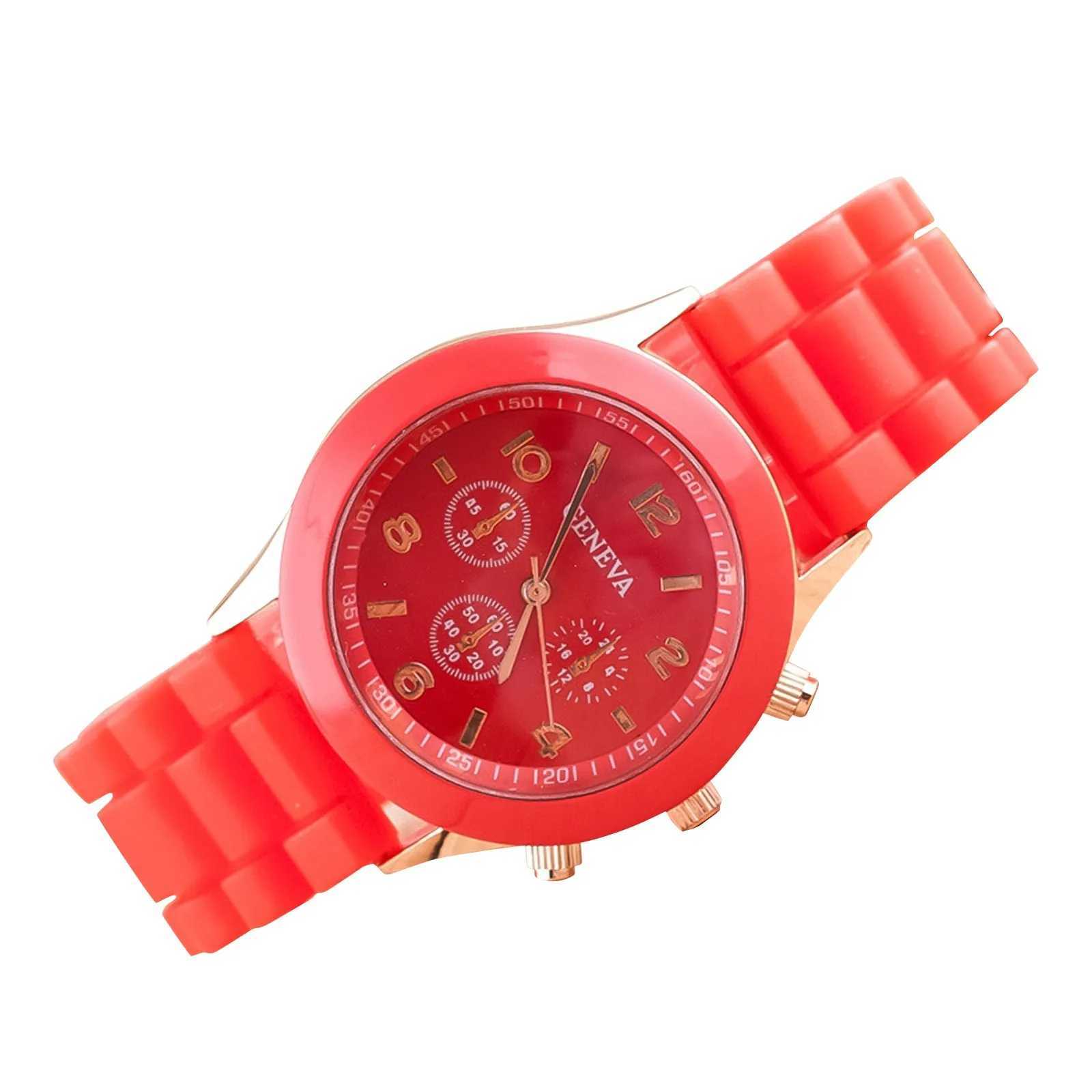 Womens 2025 New Fashion Luxury Brand WomenS Sile Str Quartz Wrist For Female Quartz DecorationsXJ250304