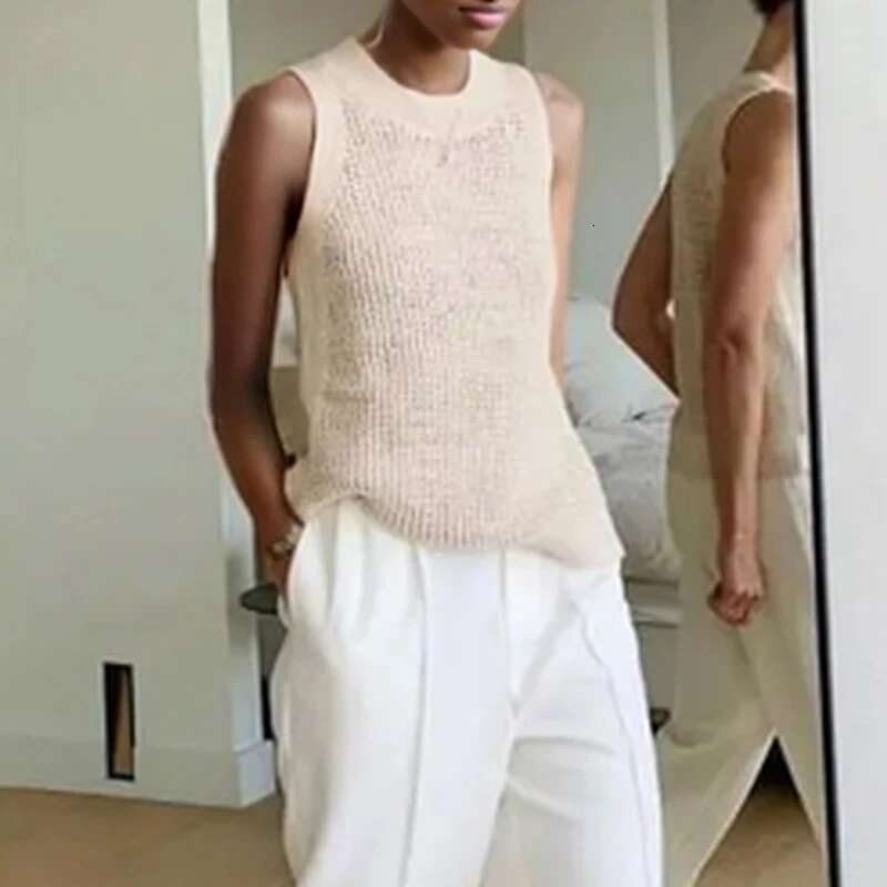 Knitted Tank Summer Top Hollow Out Sleeveless Camis Vest Women Thin Basic Ice Silk Camisoles Tanks Female 14810