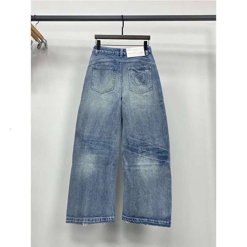 High Quality Women Loose Straight Leg Denim Pants Light Blue Curved Cropped Jeans