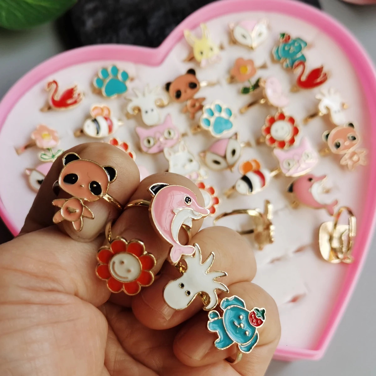 36pcs card Lovely Childrens Cartoon Rings for girls Candy Flower Shape Ring Set Jewellery Rings Kid Baby Toys Gift 250304
