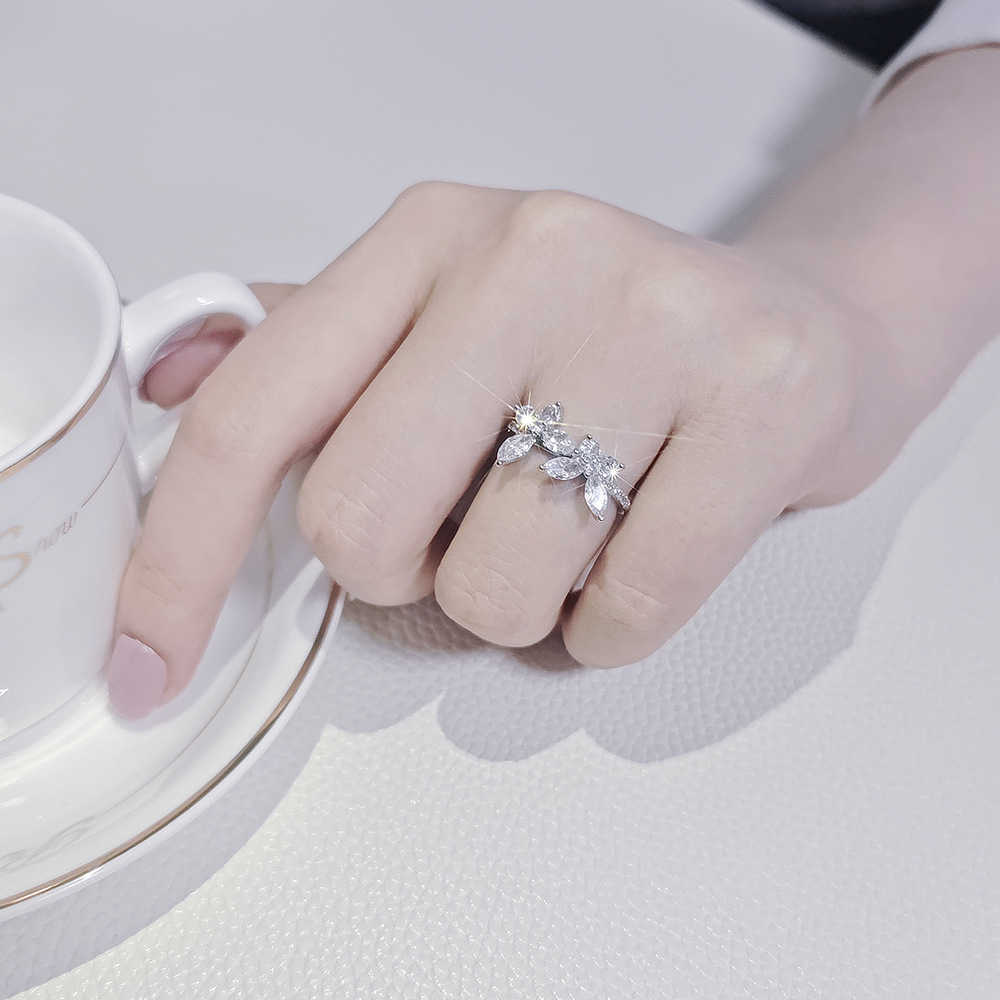 Couple Rings New Angels Double Winged Butterfly Inlaid Ring Fashionable Opening Personalized Ring R8401 H25303