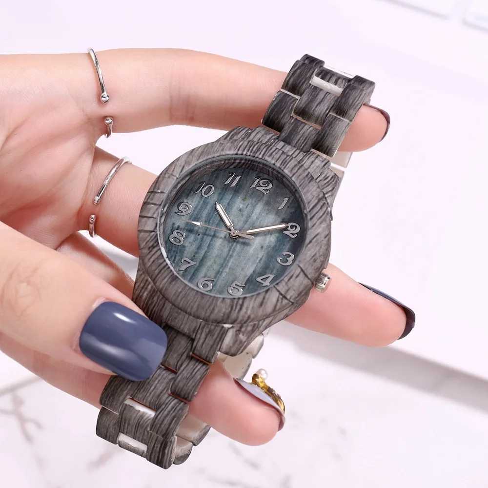 Fashion Casual Womens Bamboo Wooden Quartz Wristbands Ladies Clock Best Gift Che DropshippingXJ250304