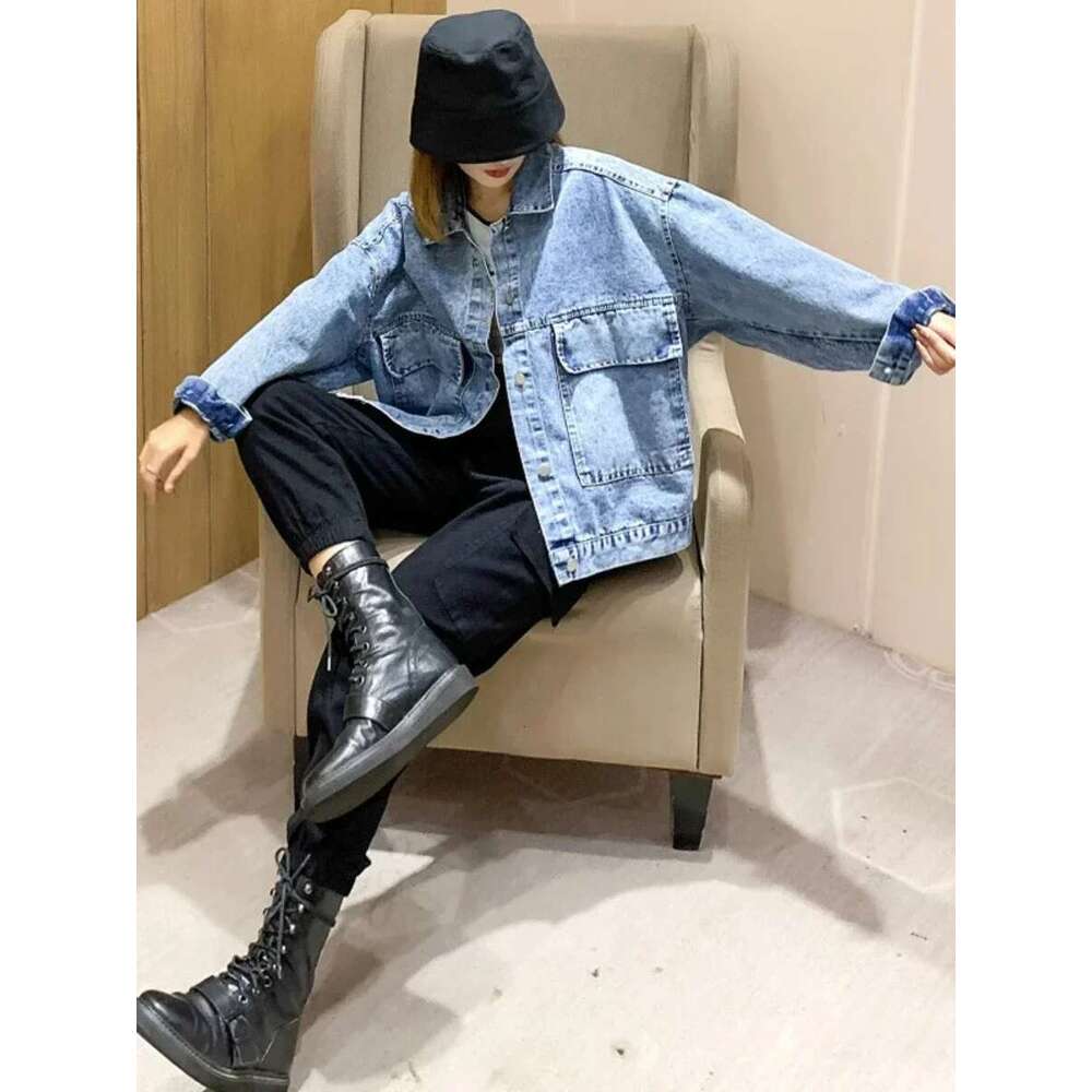 2022 Spring Autumn Long Sleeve Embroidered Sequin Cartoon Oversized Denim Jacket Women Loose Mid-Length Fashionable Jeans Coat