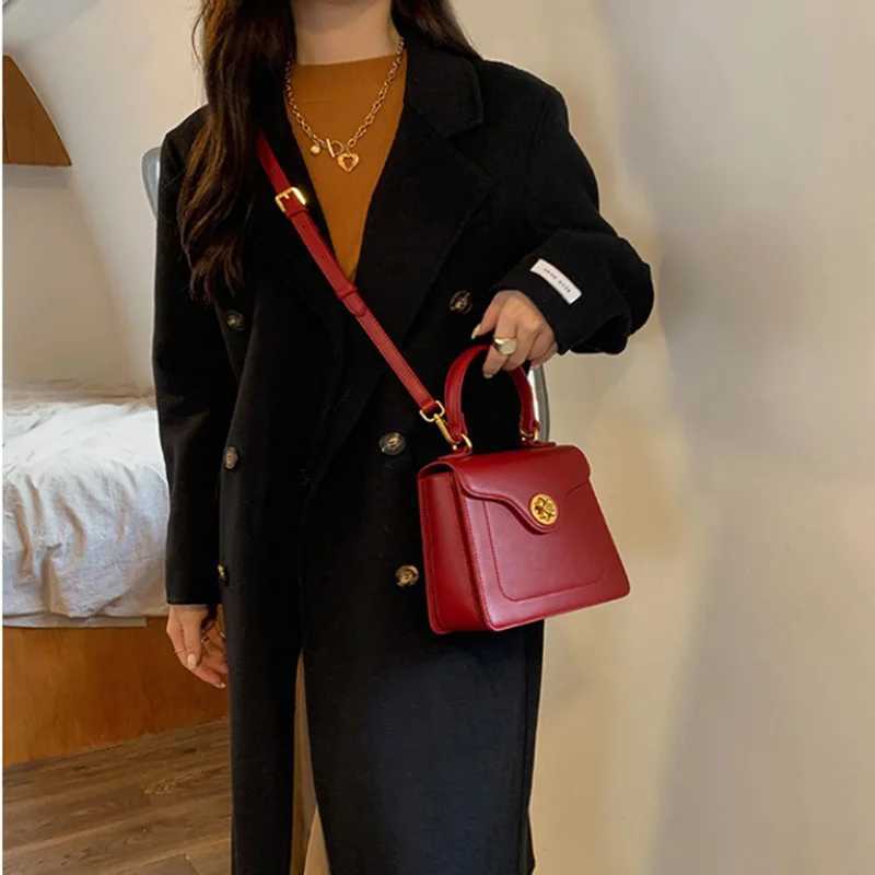 Luxury handbag with new PU material square bag French elegant single shoulder cross body bag wedding banquet commuting Z250303