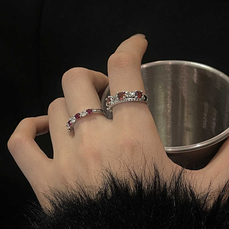 Couple Rings Red Diamond Heart Zircon Open Ring Simple Stacking Set with High Quality and Personalized Finger Ring for Women H25303