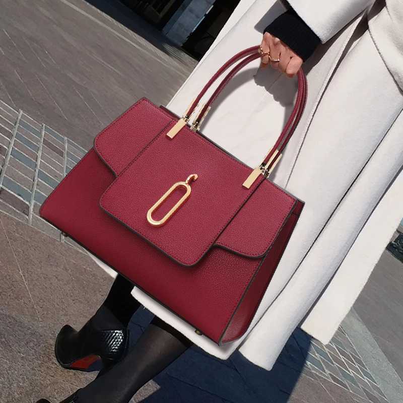 Aidrani The new red wedding bag is a high-end womens handbag made of high-quality cowhide Z250303