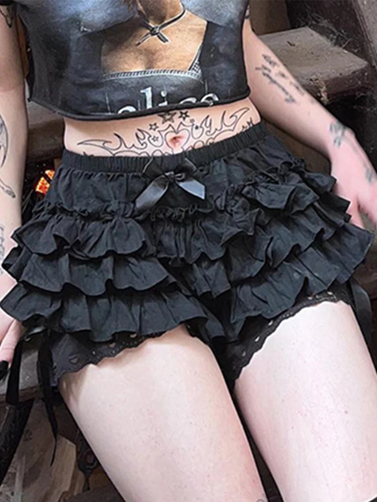 AltGoth Mall Goth Lolita Lace Shorts Women Aesthetic Cute Sweet Bow Patchwork Shorts Y2k E-girl Emo Alternative Kawaii Outfits 250304