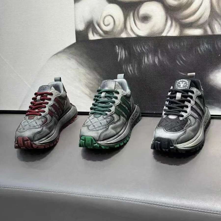 Retro Male Sneakers Original brand design casual sneaker Running shoes Korean Fashion Platform Lace up trainers atillas