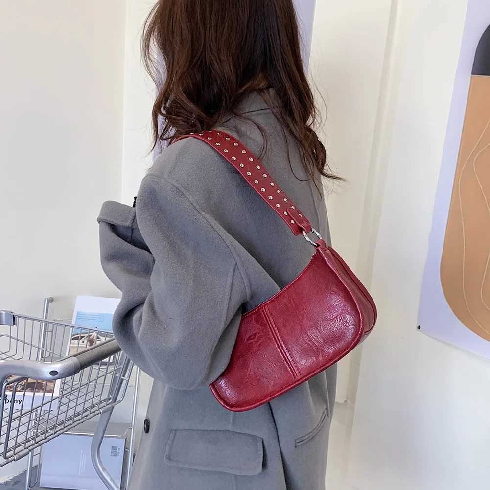 Y2K Red Shoulder Bag Women Vintage Underarm Crossbody Bag Ladies PU Leather Tote Bags Xmas Gift Handbag Purse for Women Z250303