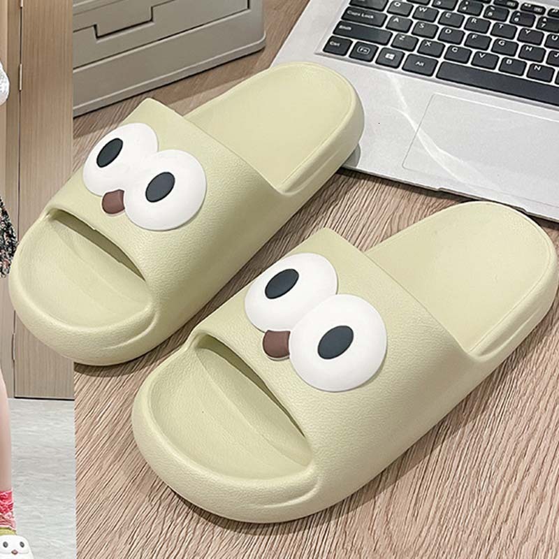 designer sandals Cool women's summer EVA new style for outerwear thick soft sole couple cartoon home anti slip cool slippers men