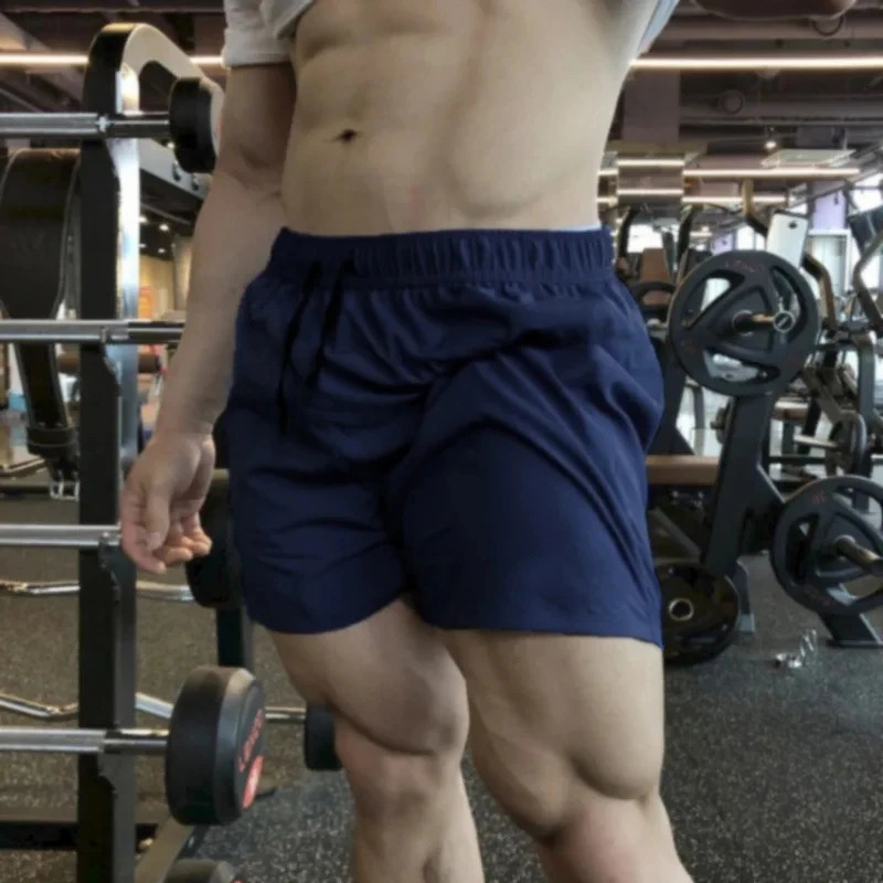 2024 Summer Arrival Sports Shorts Men Comfortable Elastic Waist Clothing Male Breathable Short Trousers 250225