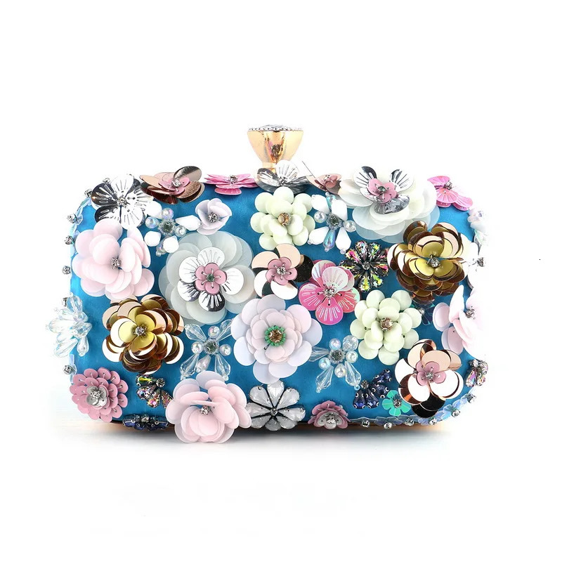 Fashion Women Bags Flower Diamonds Embroidery Small Clutch y Lady Handbags Evening Arrival Chain Shoulder Purse 250303