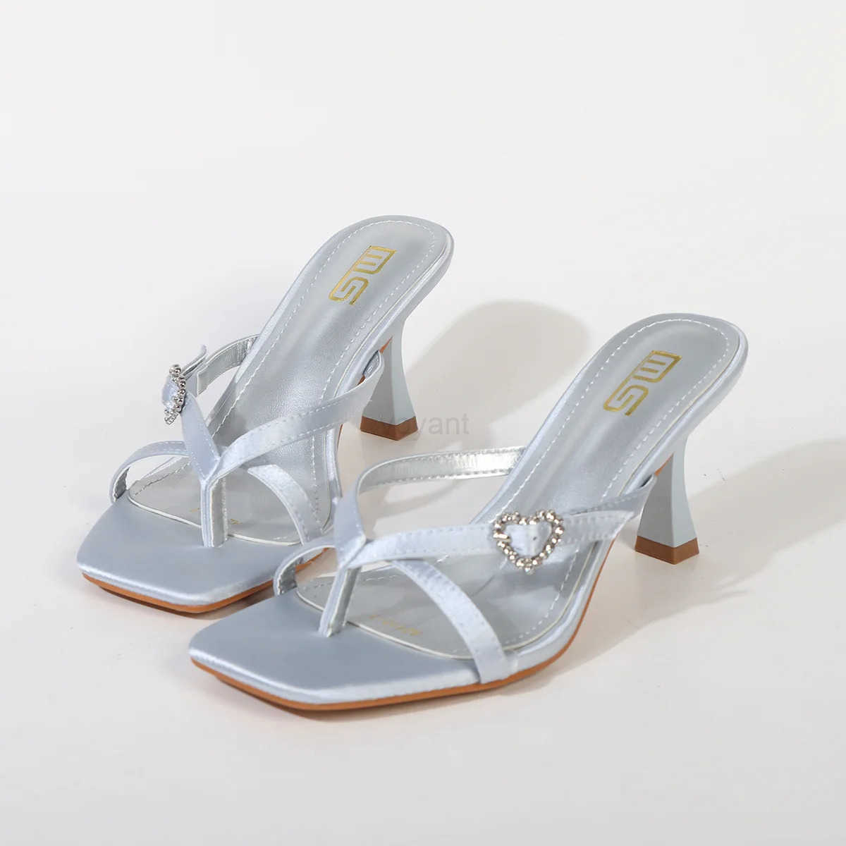 2025 spring and summer new wens shoes black buckle pl strap kitten high heeled sandals to wear clip-toe sandals Z250304