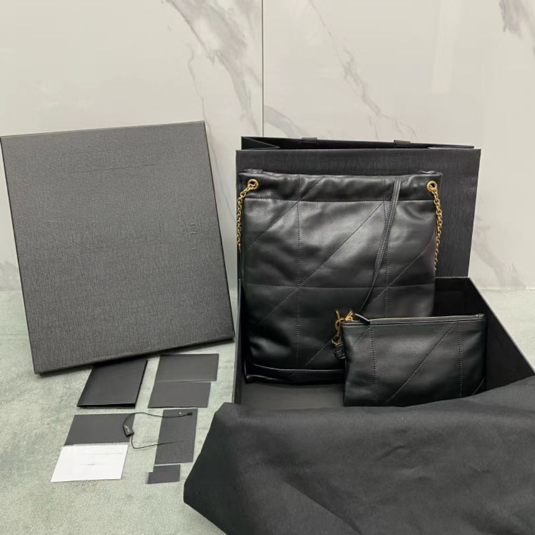 19A Designer Pochon Bag Classic Tote Fashion Shoulder Bag Adjustable strap drawstring chain with detachable zipper bag in Italian Lambskin 18K gold plated hardware