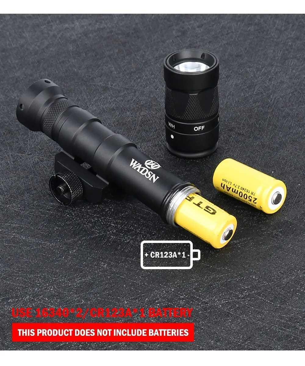 Wadson Metal M600W Tactical Weapon Light M300W Flash D White Light Hunting Rifle Flashlight Suitable for 20mm Picatinny RailXJ250303