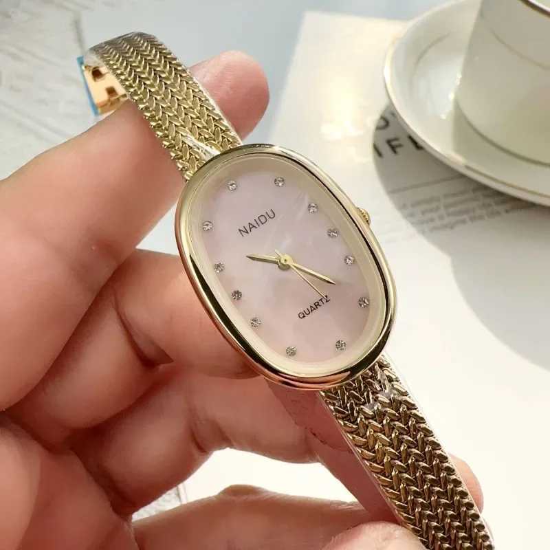 New Brand Quartz for Women Luxury Gift Oval Dial Rhinestone Adjustable Stainl Steel Str Wristlets WholesaleXJ250304