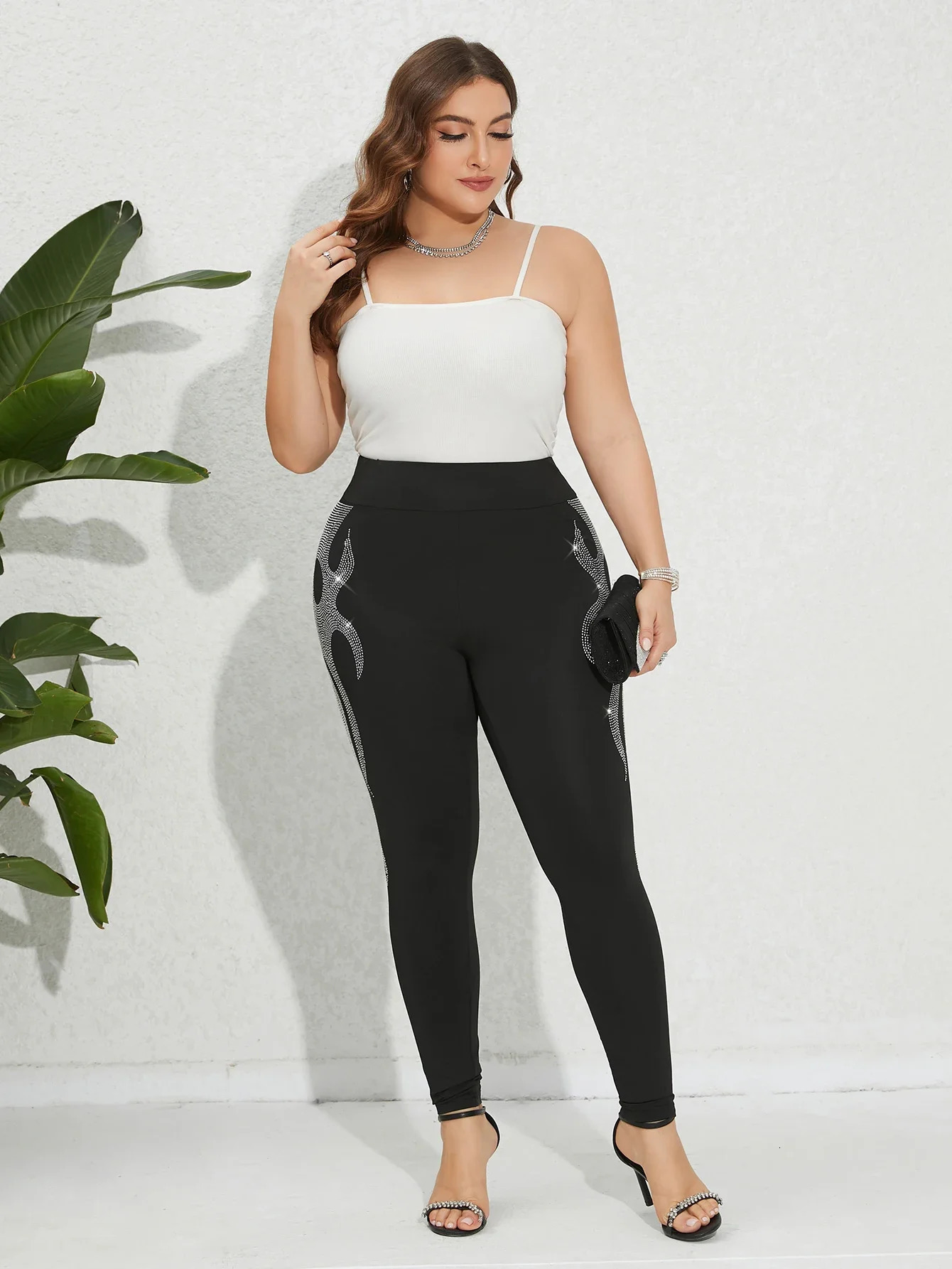 Womens Long Leg Water Diamond Flame n Knitted Fabric High Elasticity Trouser Comfortable and Fashionable Bottom 250304
