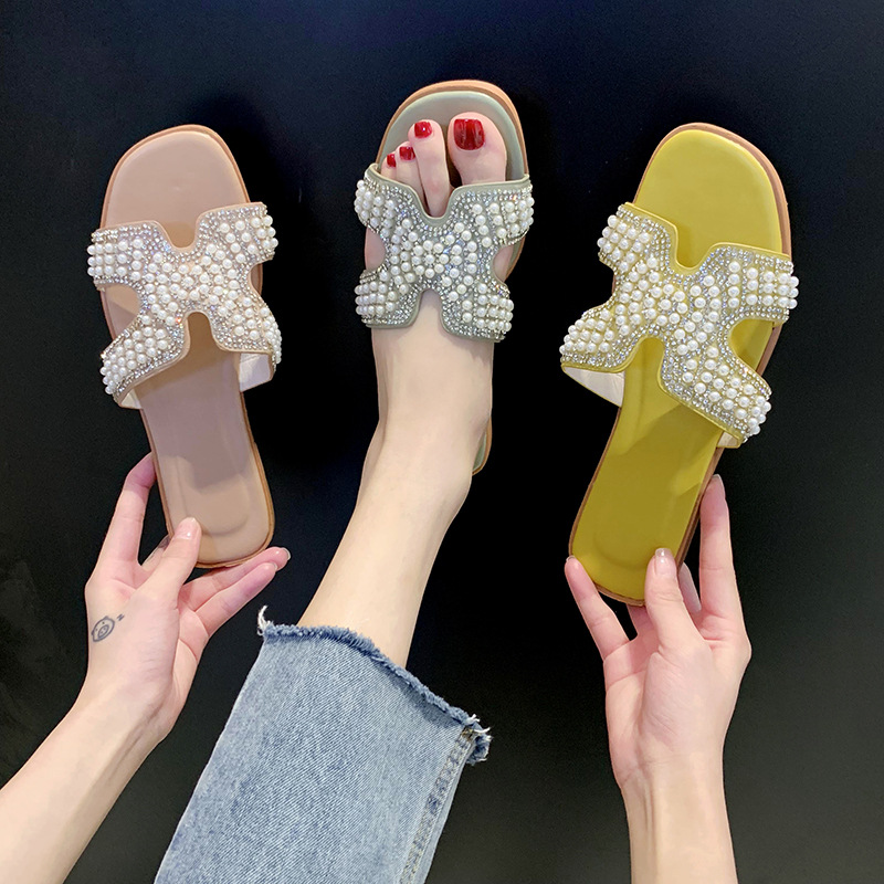 2025 hot new free shipping designer slippers for womens flat slippers yellow pink blue black white green Summer fashion outdoor fashion pearl flat sli