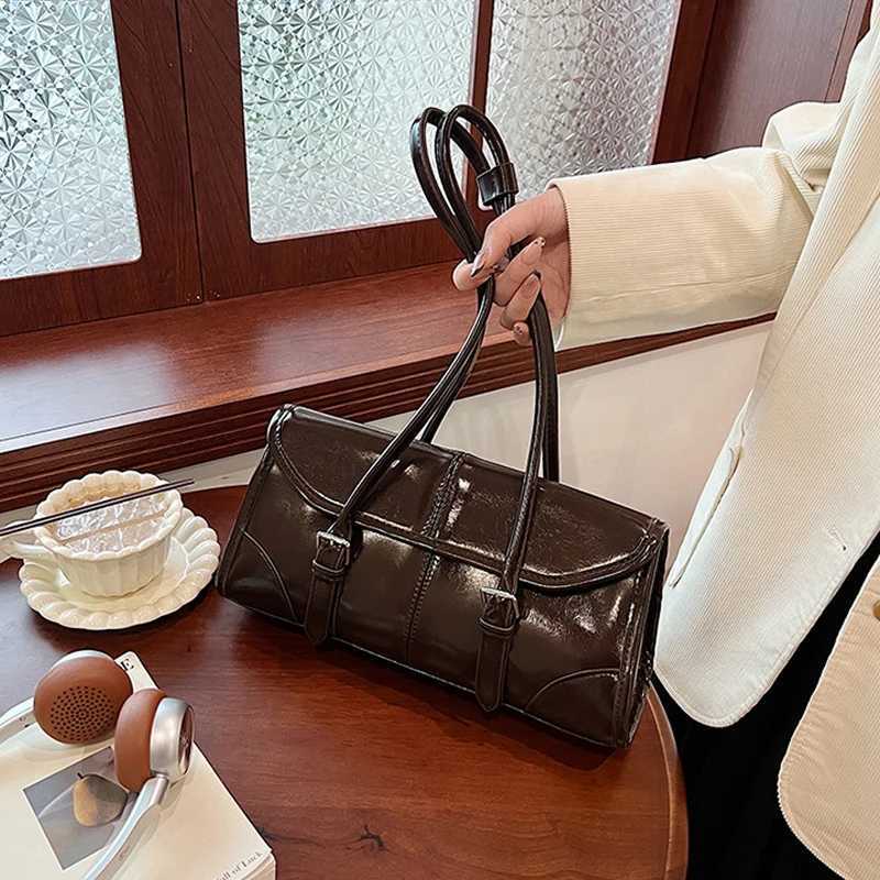 2024 hot selling wine red shoulder bag womens waterproof belt buckle design handbag French brand underwear handbag Z250303