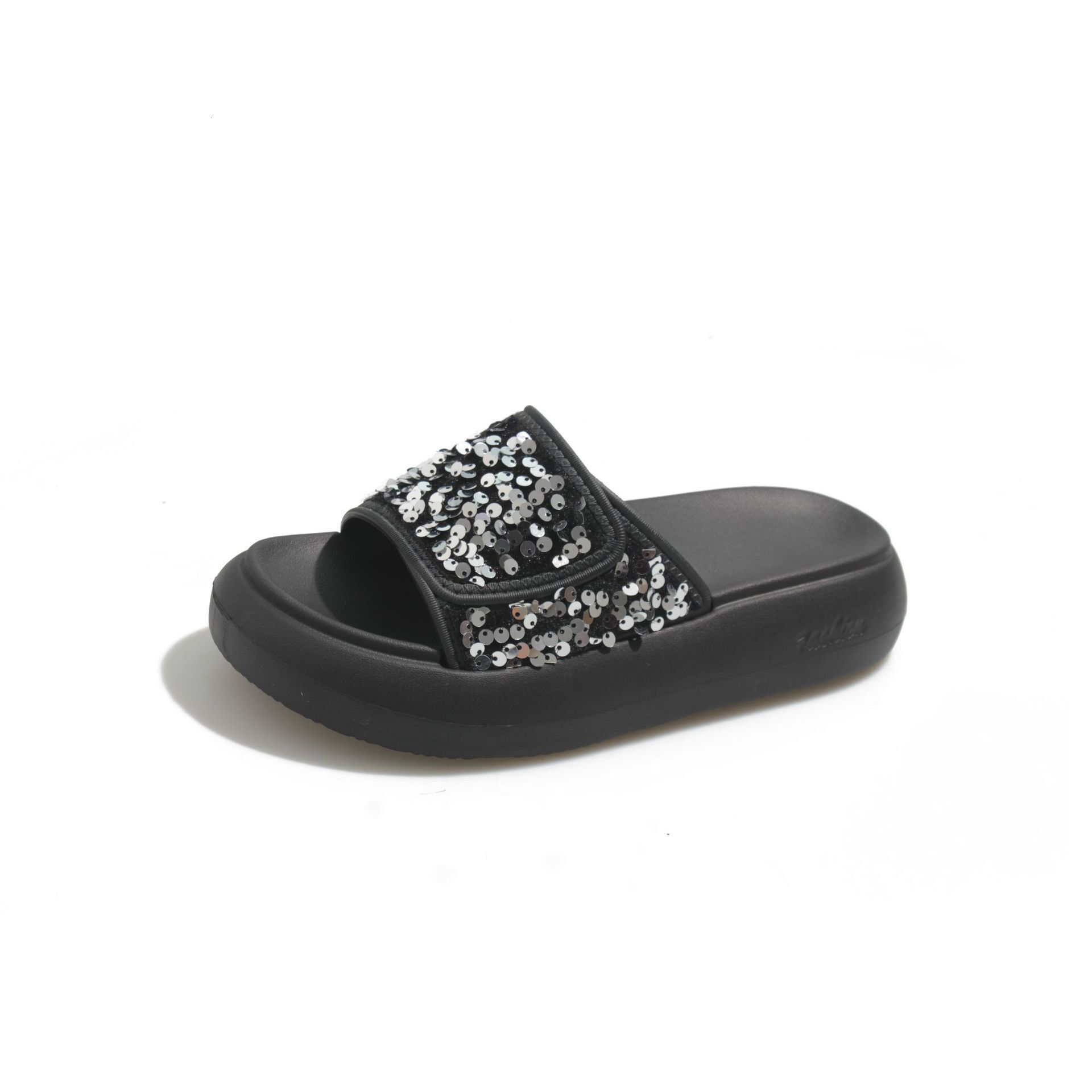 2025 New French Pearl Thick Sandals Designer Women's Summer Clothing Hot Selling Soft Bottom Anti slip EVA Slippers Trendy Casual Shoes