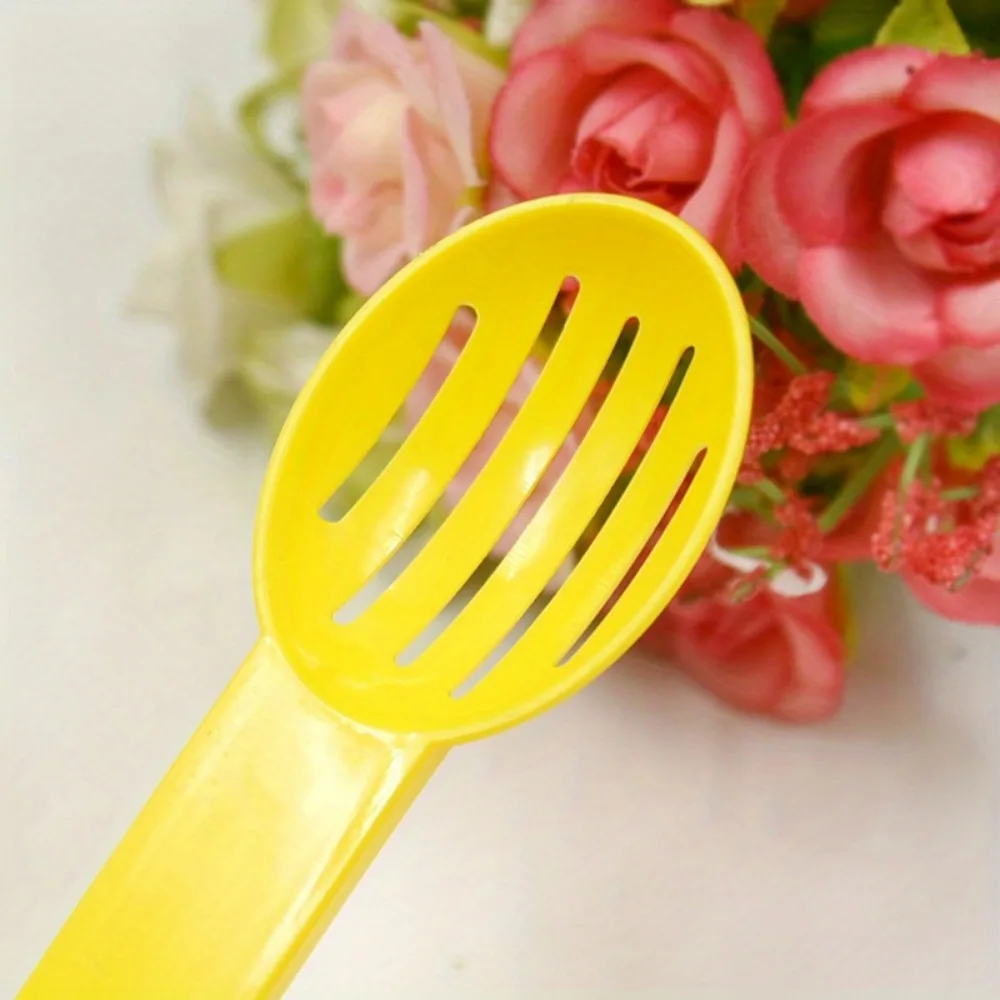 Hamster Sand Shovel Pet Cleaning Supplies Bath Sand Shovel Urine Rustling Shovel Leaky Sand Bath Sand Shovel