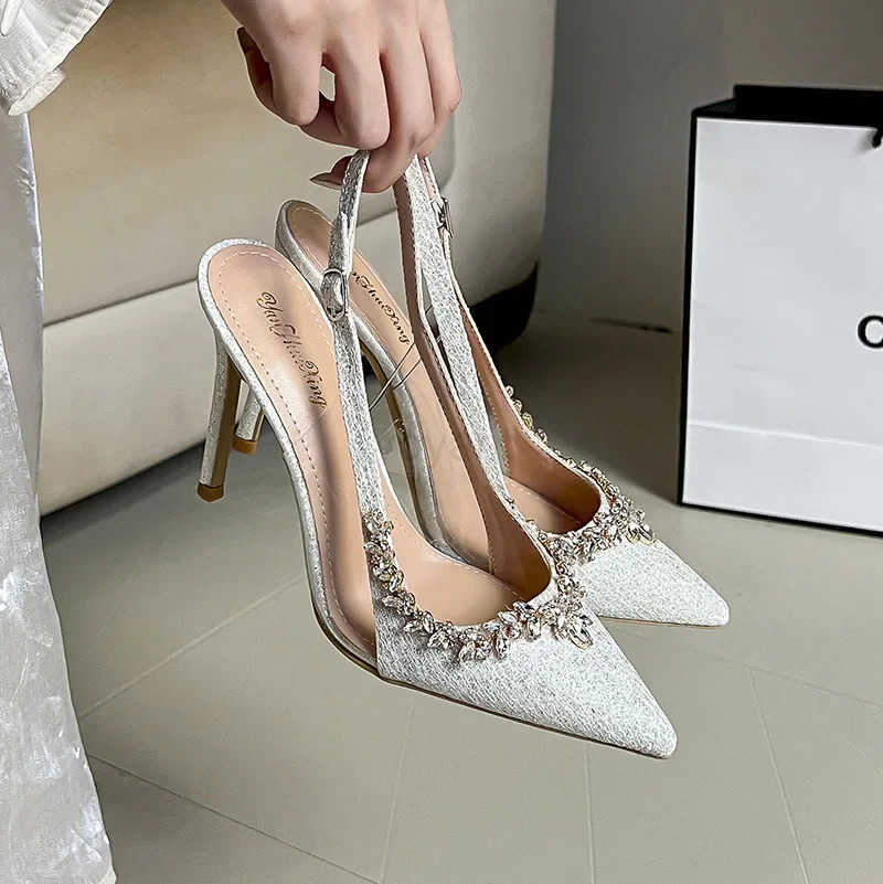 2025 Summer Classic Crystal Pumps Sexy Pointed Toe Rhine Sequin Cloth High Heel Sandals Wens Banquet Dress Wedding Shoes Z250304