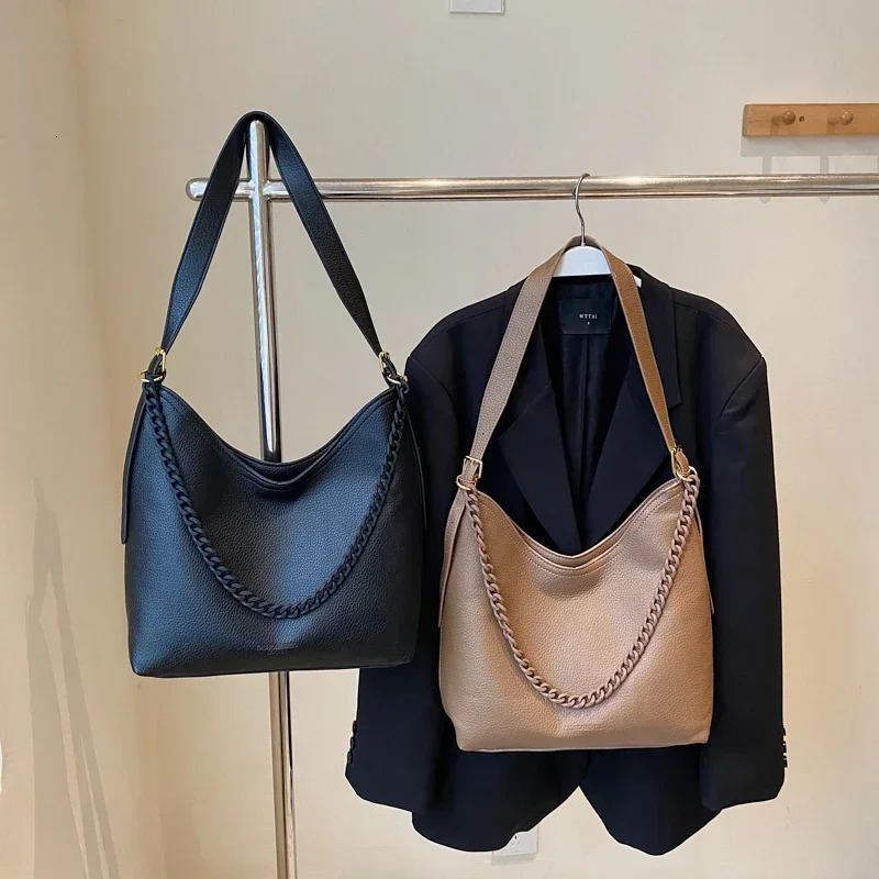 Large Capacity Bag for Women Niche Simple Chain Shoulder Crossbody Bag for Work Commuting Tote Bag Carrying Bag 250228