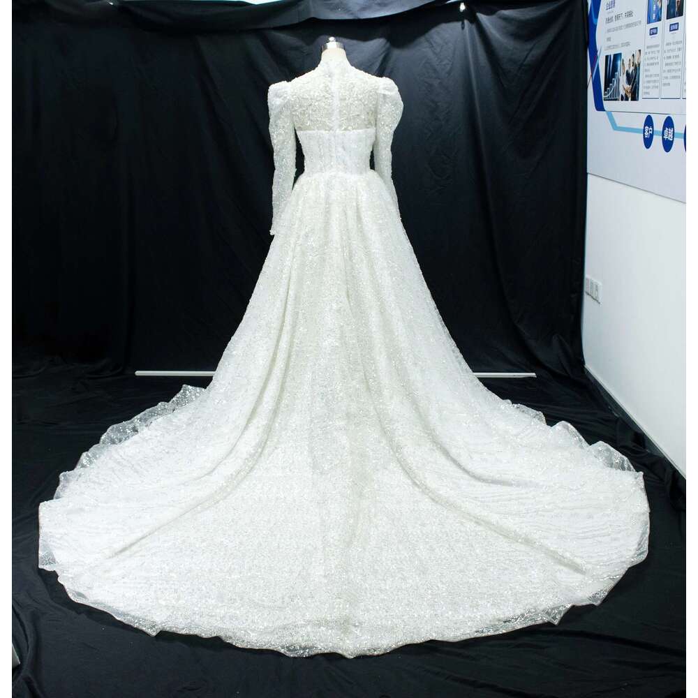 Wedding Dresses Illusion Beads Lace Appliques Long Sleeves One-Piece Custom Made Train Sweep Bridal Robe