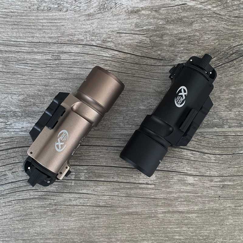 Body X300 Scout Light Gun Light Lantern Rif Strobe Flashlight Fit 20mm Rail Airsoft Hanging FlashlightHuntingXJ250303