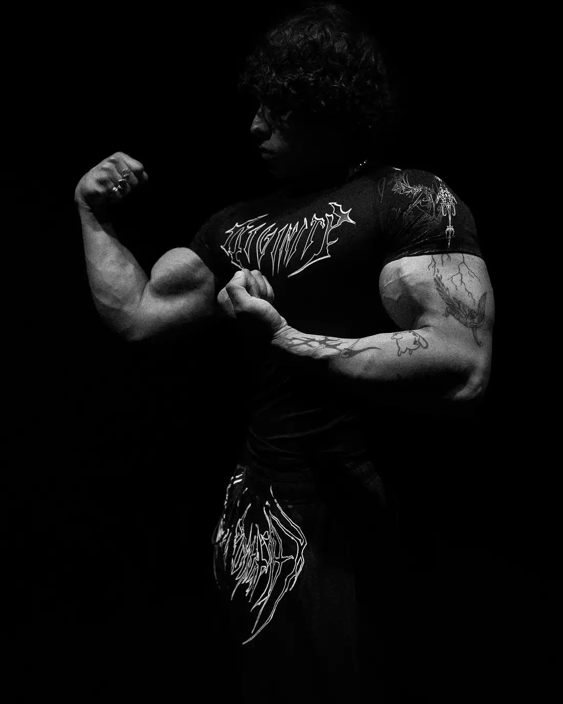 Breathedivinity Compression Shirt Short Sleeve Tops Muscle GYM Fitness Mock Neck in Black Wolves Club Y2K 250303