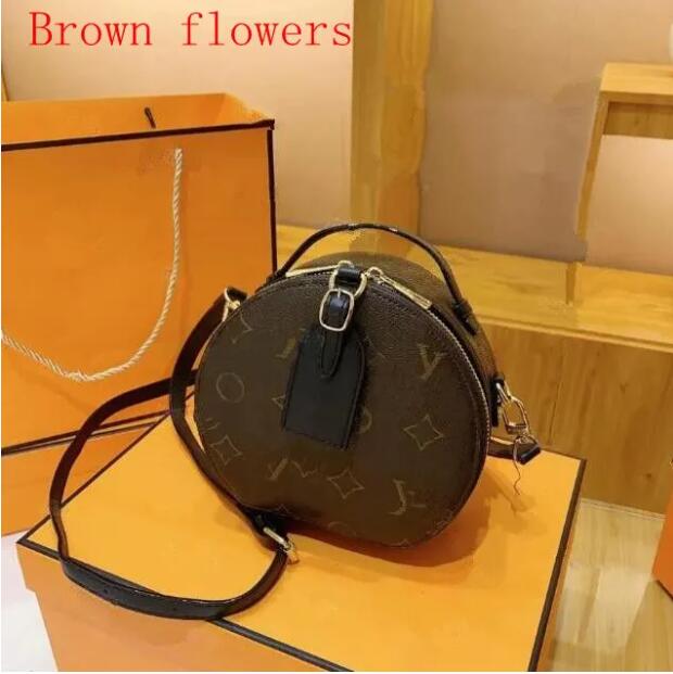 Designer boite chapeau souple round Bag cake Cowhide Shoulder Crossbody Bags Nano Handbags Clutchs Women phone camera Purses M6827