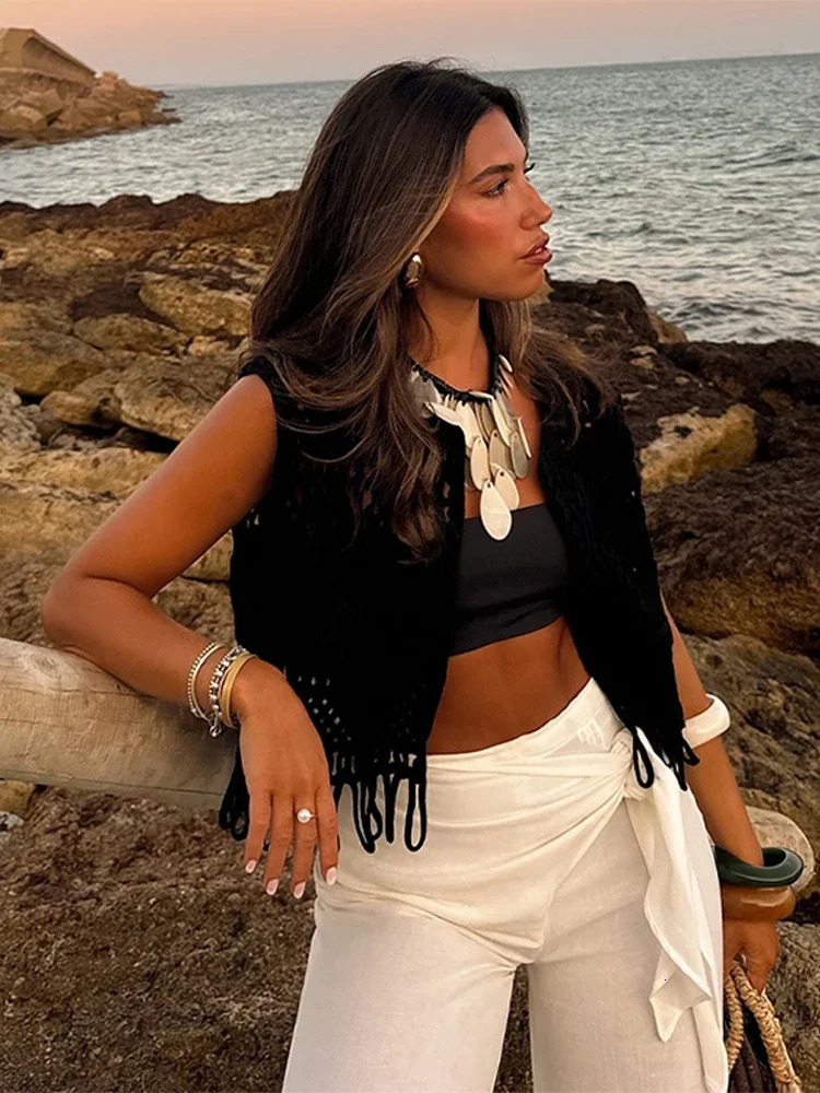 Hollow Out Crochet Knitted Womens Vest Sleeveless Tassels Open Front Slim Cardigan Waistcoat Fashion Knitwear Crop Top 250303