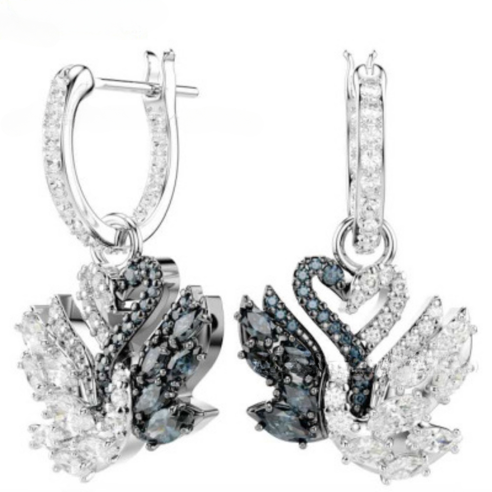 Designer Black and White Swan Necklace Series Set Goose shaped Pendant Gift Wearing Shows Noble Temperament
