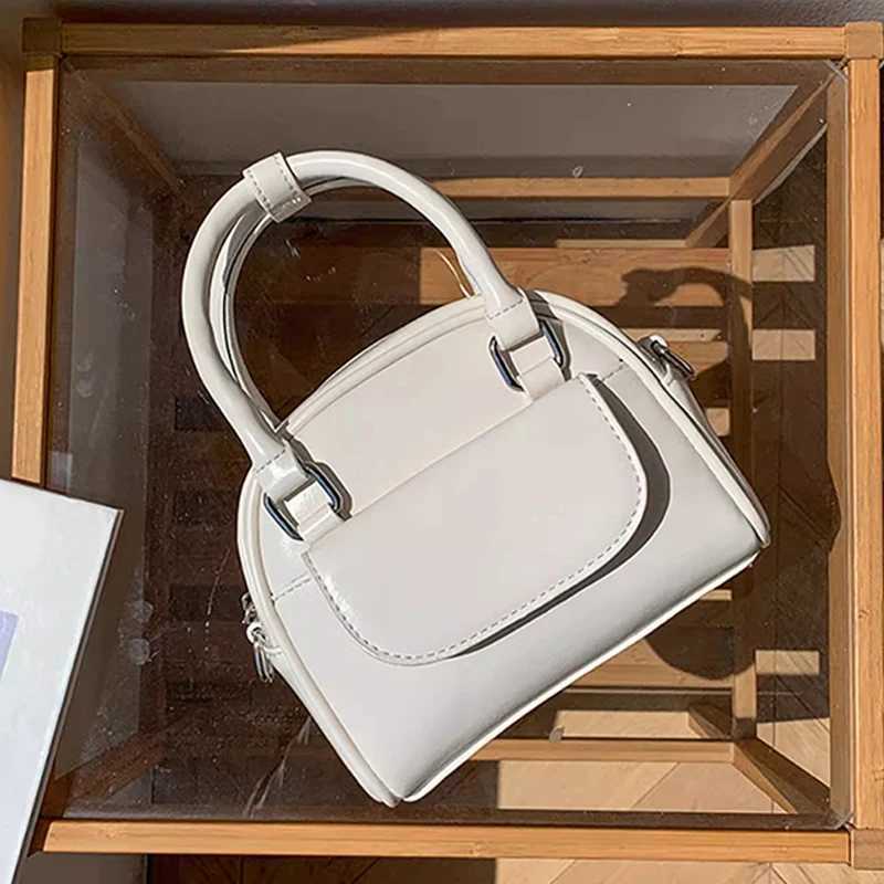 Fashionable New Small Square Bag Versatile Hand-Held Shoulder Crossbody Bag Y250303