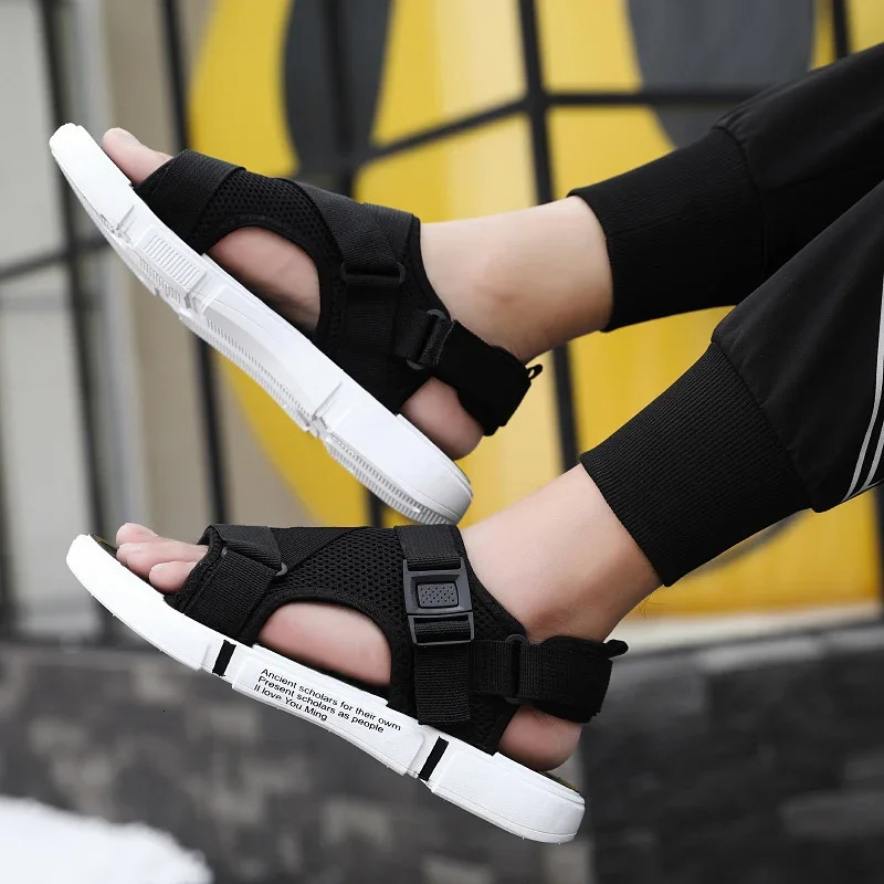 Men Sandals Soft Comfortable Non-Slip Men Shoes High Quality Woven Beach Sandals Mens Gladiator Sandals Summer Casual Flat Shoes 250303
