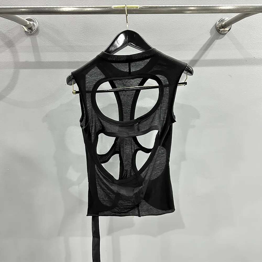 Owens Vest Women Streetwear Cut-Out Backless T-Shirt Fashion Ripped Design Top High Quality Cotton Tshirt Sexy RO Clothing