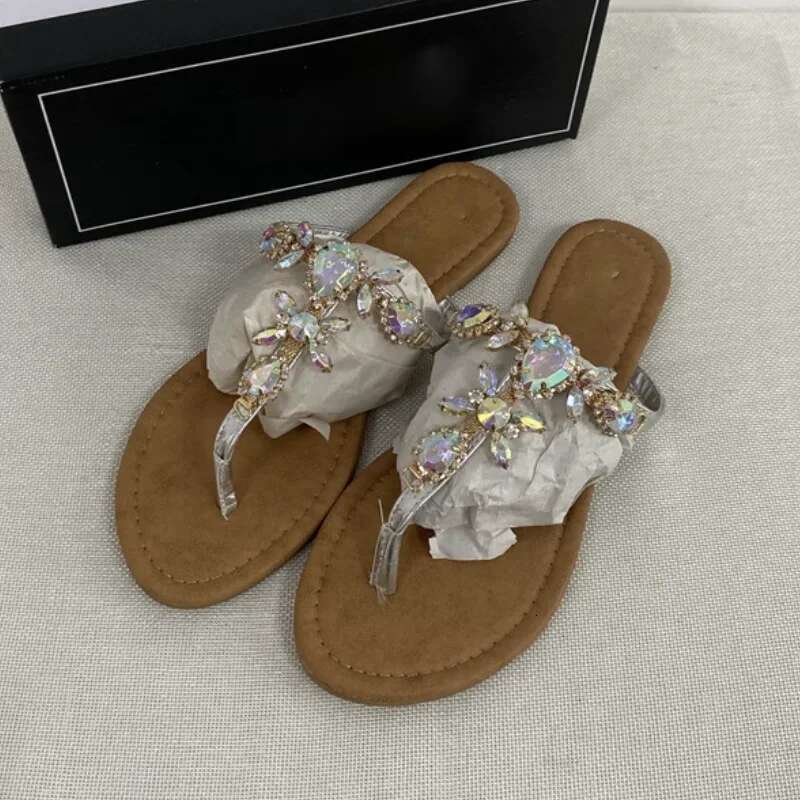 Trendy Summer 2025 Women's Shoes Large Size Beautiful Crystal Shiny Flat with Female Sandals Bohemia Back Strap Footwear