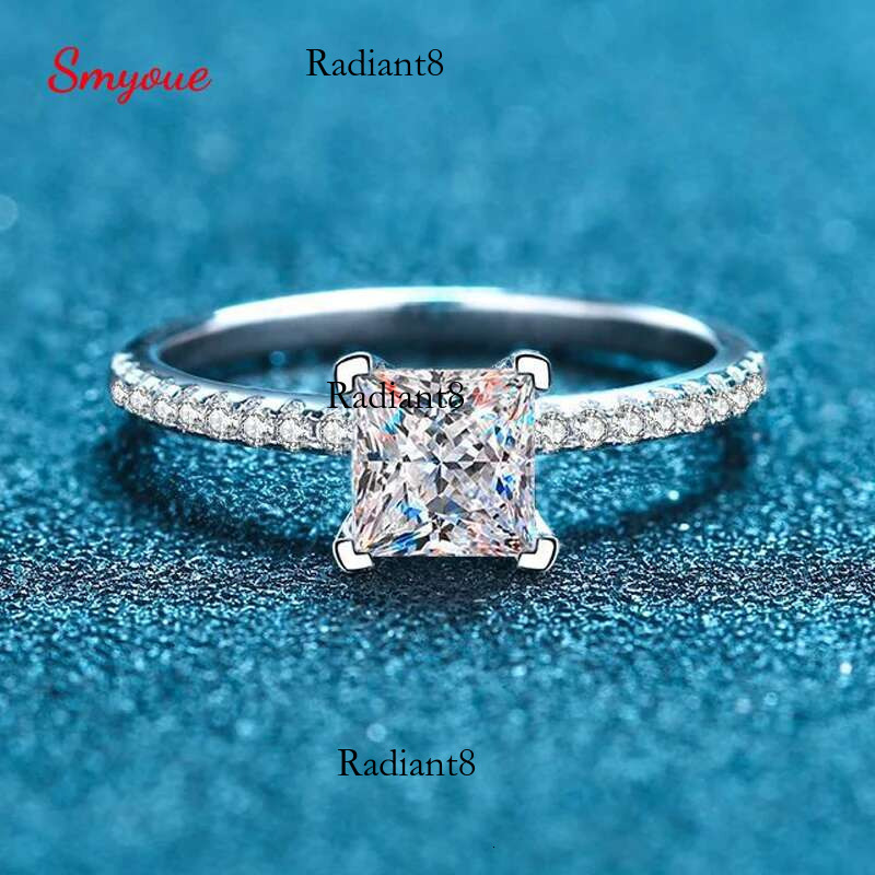 Smyoue Real 1-2CT Princess Cut Moissanite for Women Sparkg Gemstone Engagement Wedding Ring S Sier Plated Pt950 GRA