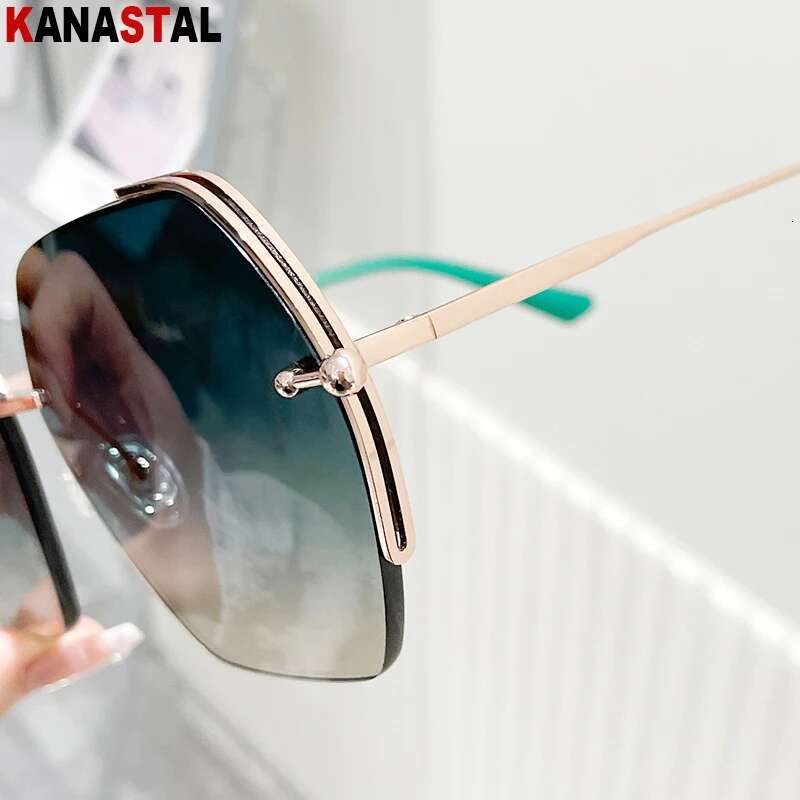 New Sunglasses Women UV400 Nylon Sun Glasses Men Metal Eyeglasses Frame Sunscreen Beach Party Travel Anti Glare Shade Eyewear