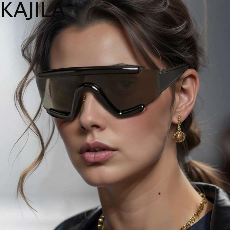 Oversized Y2K Punk Shield Mask Sunglasses Women 2025 Brand Steampunk One-Piece Sun Glasses For Ladies Sports Goggle Men