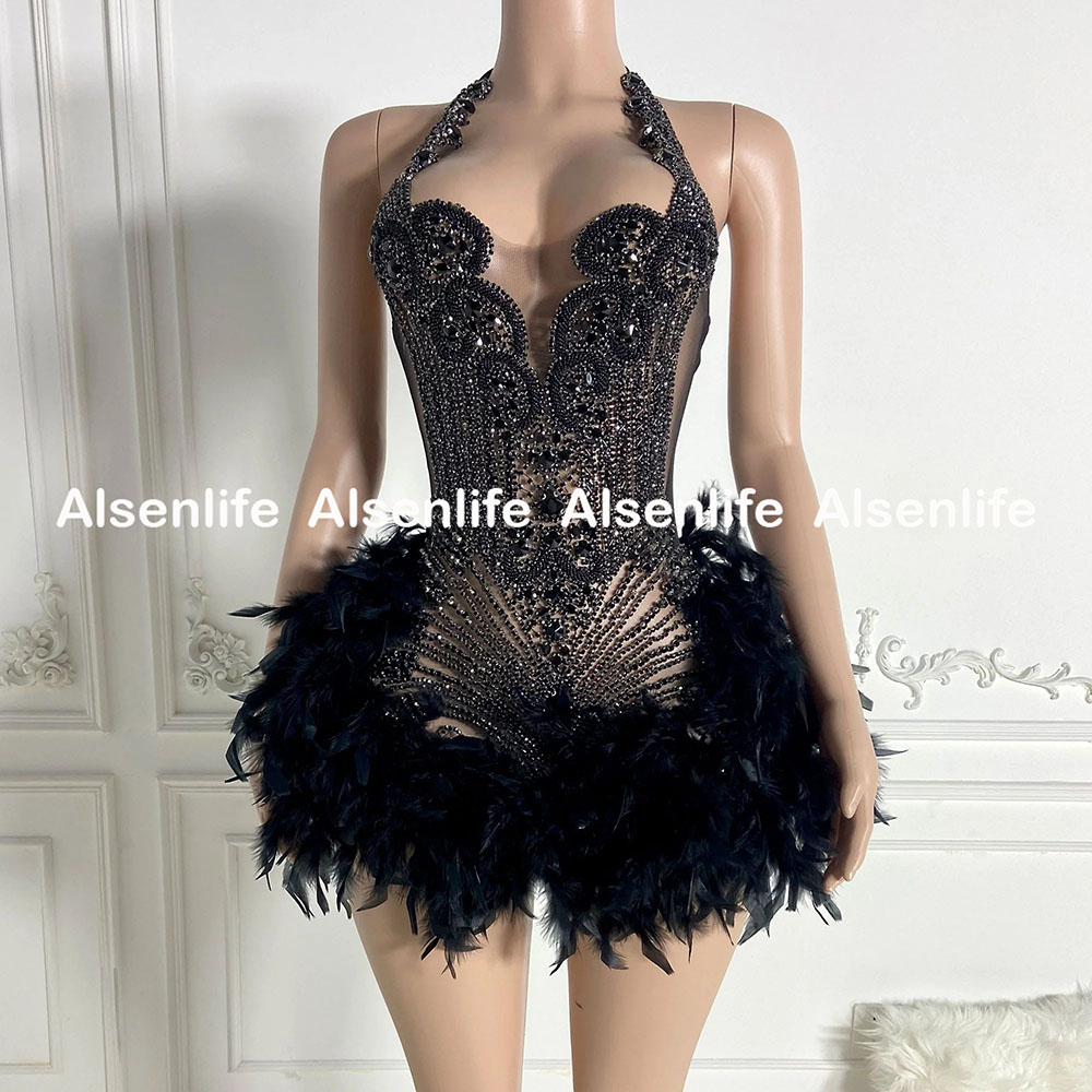 Customized Women Cocktail Birthday Formal Gowns Red Beaded Applique African Black Girls Short Prom Dresses