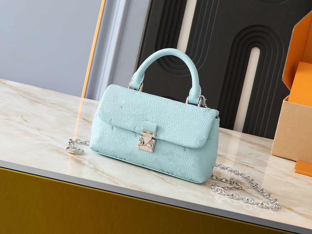 Designer handbag luxury women's handbag women's elegant shoulder bag high-quality small bag makeup bag