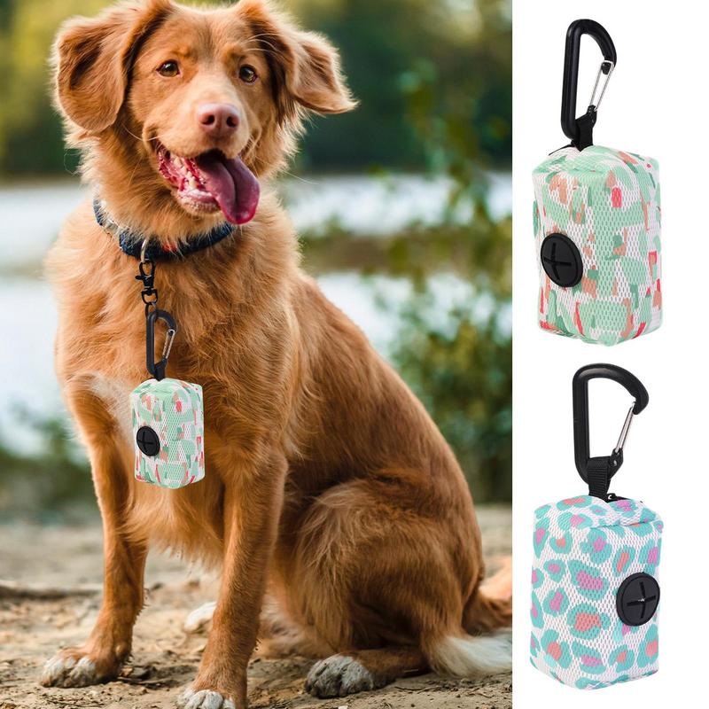 Dog Bag Holder Portable Pet Leashes Storage Multifunctional Poop Bag Carrier Dog Poop Bags Rolls Holder With Carabiner Clip For