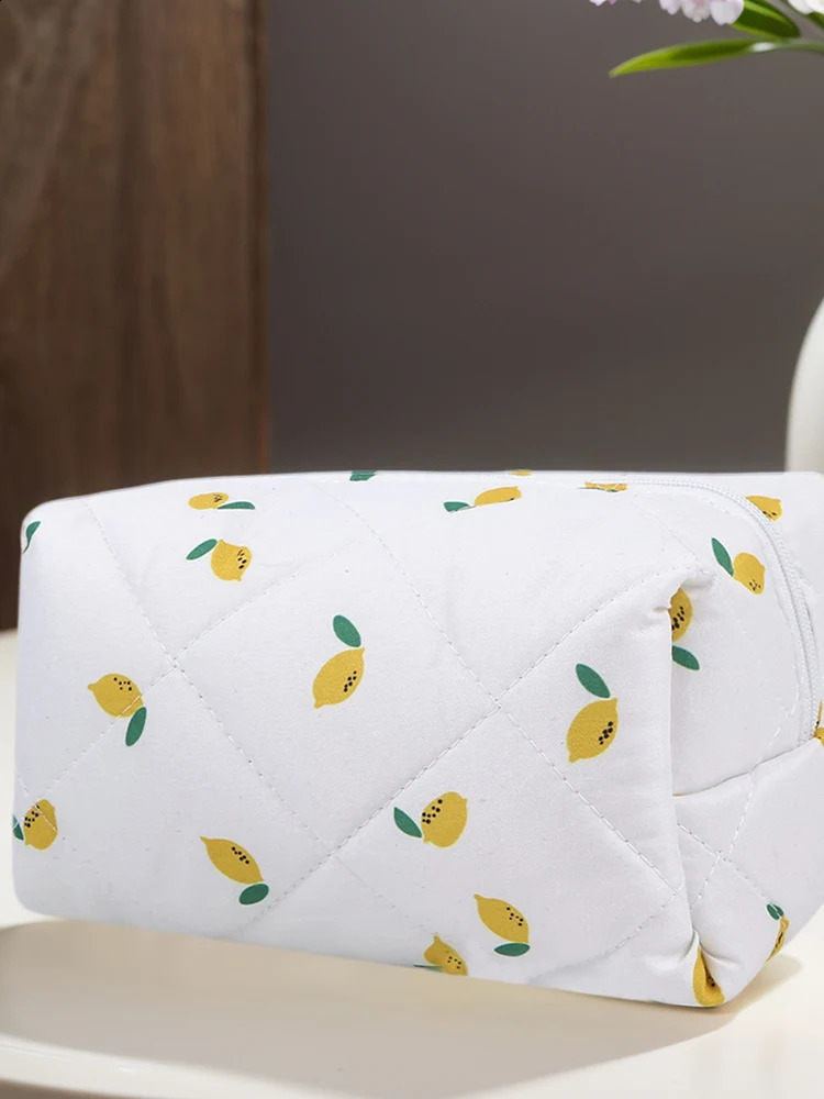 Ship from US Makeup Bag Strawberry Lemon Pattern Clutch Purse Toiletry Organizer Portable Travel Storage for Women Girls 250305FBB
