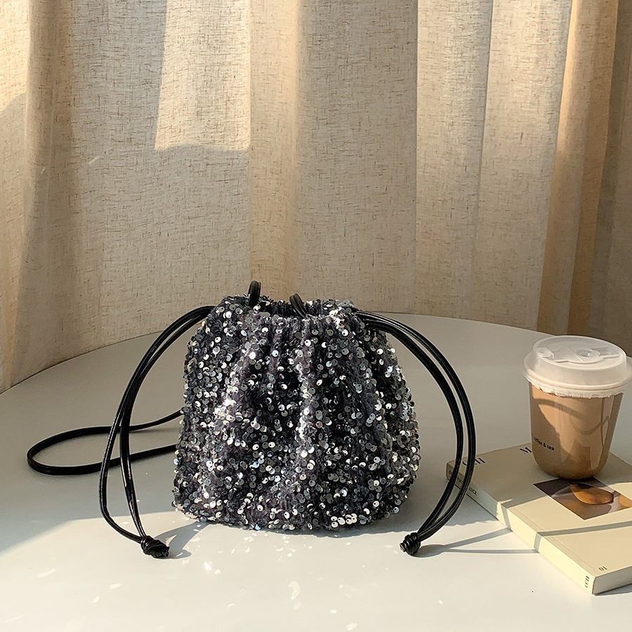 Handheld Bucket High-End Feeling, Drawstring, Pleated Single Shoulder Crossbody Bag, Women's Fashionable Colorful Sequin Bag