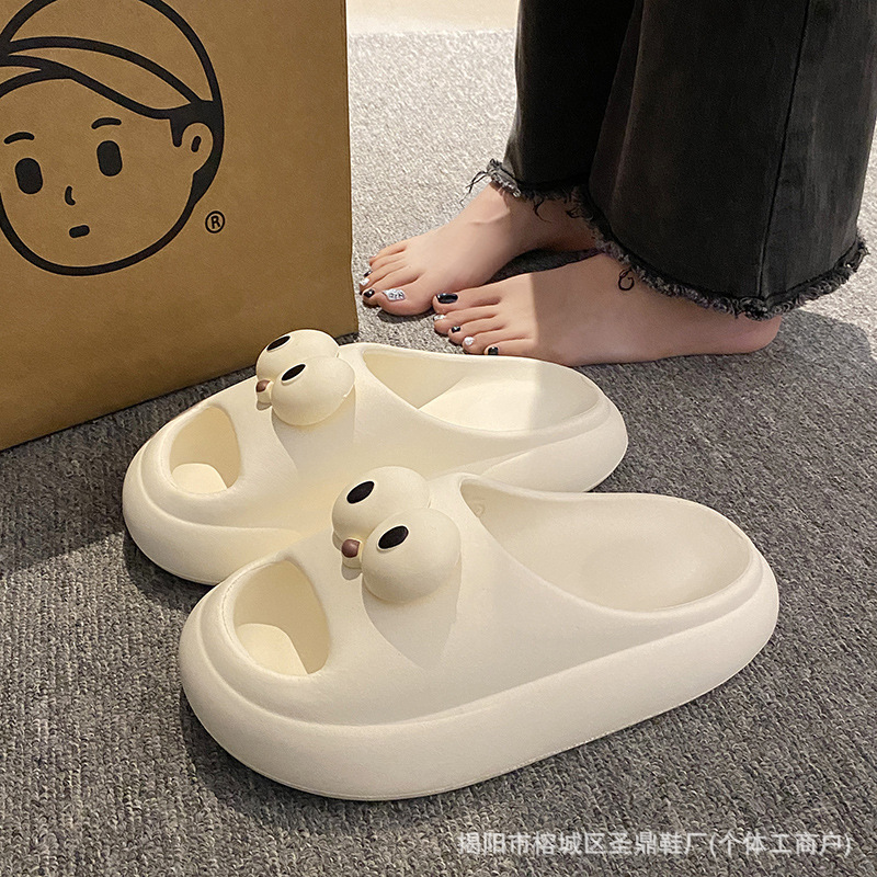 2025 new EVA big eyed women's anti slip, odor proof and have a feeling of stepping on feces. Summer designer couple wearing outdoor men's sh