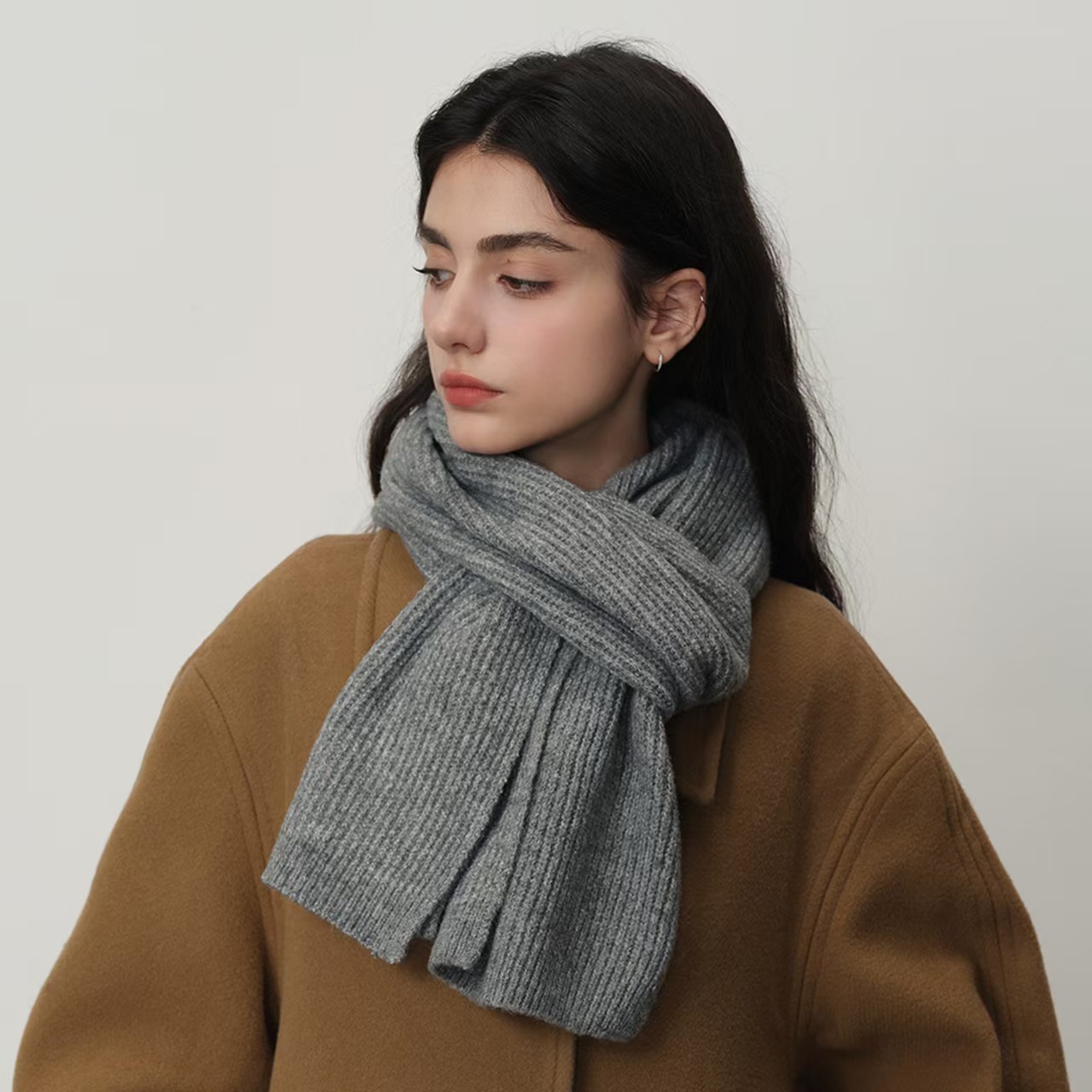 T225 Korean autumn and winter new warm knitted wool blend soft and comfortable scarf simple and fashionable student female neck scarf