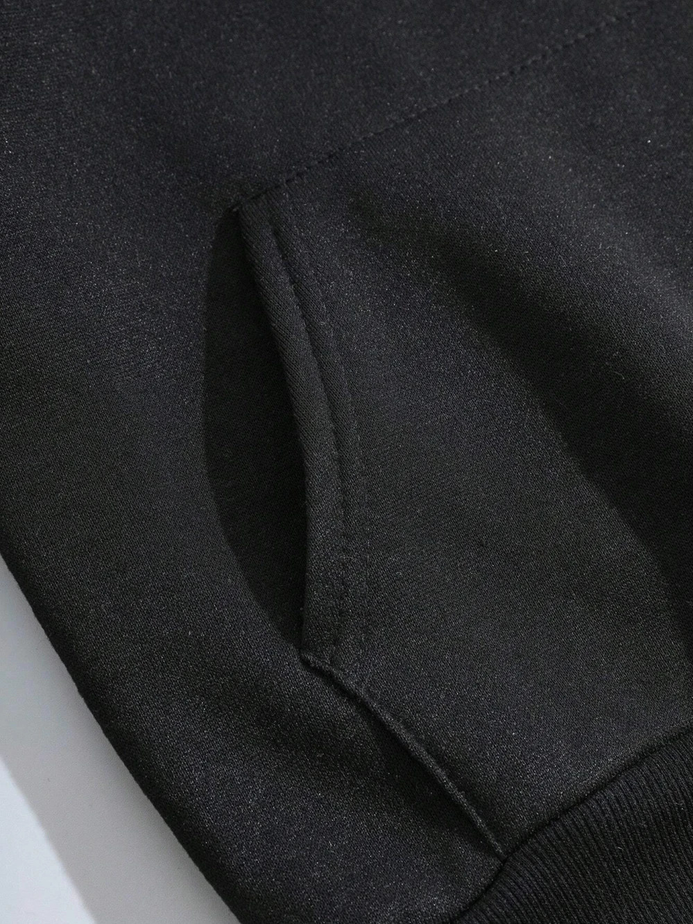 Trust Nobody A Stranger With A White Hood Hoodie Women Warm Fleece Hoody Fashion Casual Sweatshirts Autumn Loose Sportswears 250304