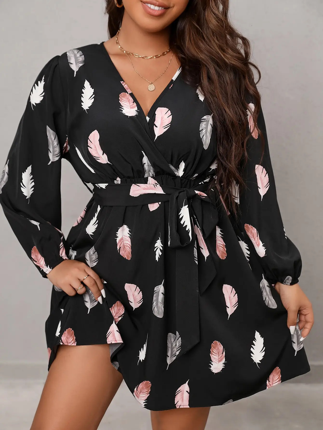 2024 Autumn Plus Size Womens V Neck Dress Ruffled Lace Long Sleeve Skirt Style 250225